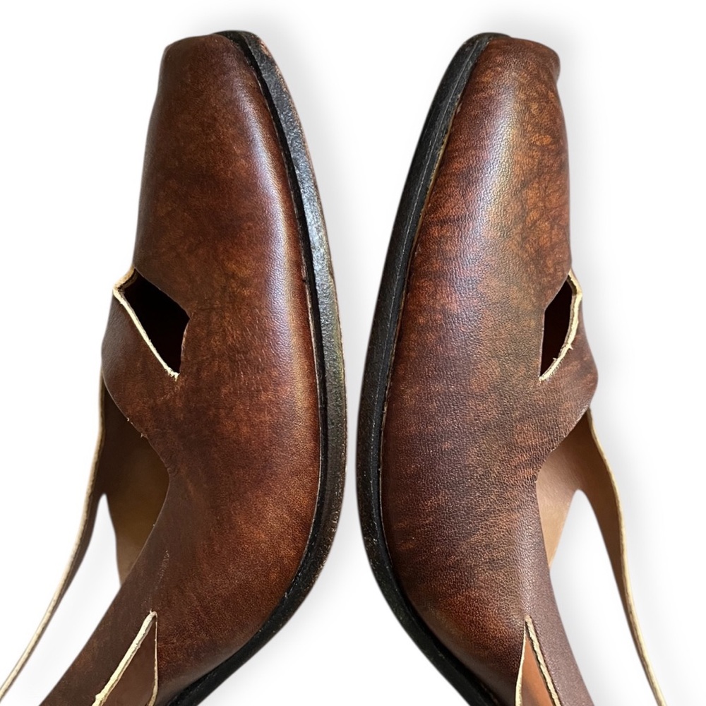 Cydwoq Vintage Shoe, sz EU 37, MSRP $354 - Picture 8 of 16